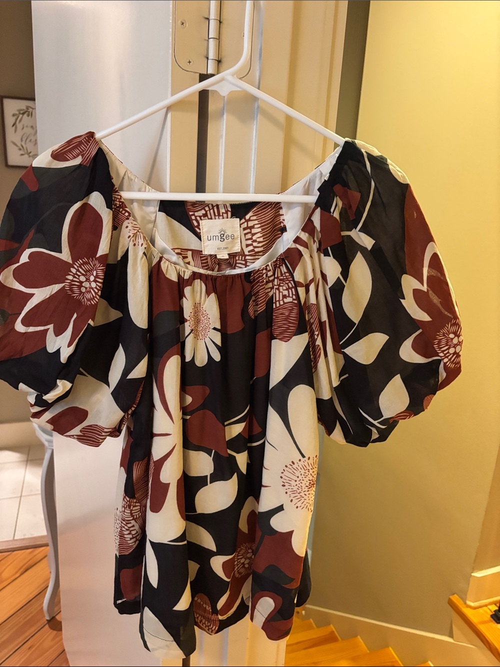 Umgee Black, Rust & Cream Floral Off-Shoulder Peasant Blouse